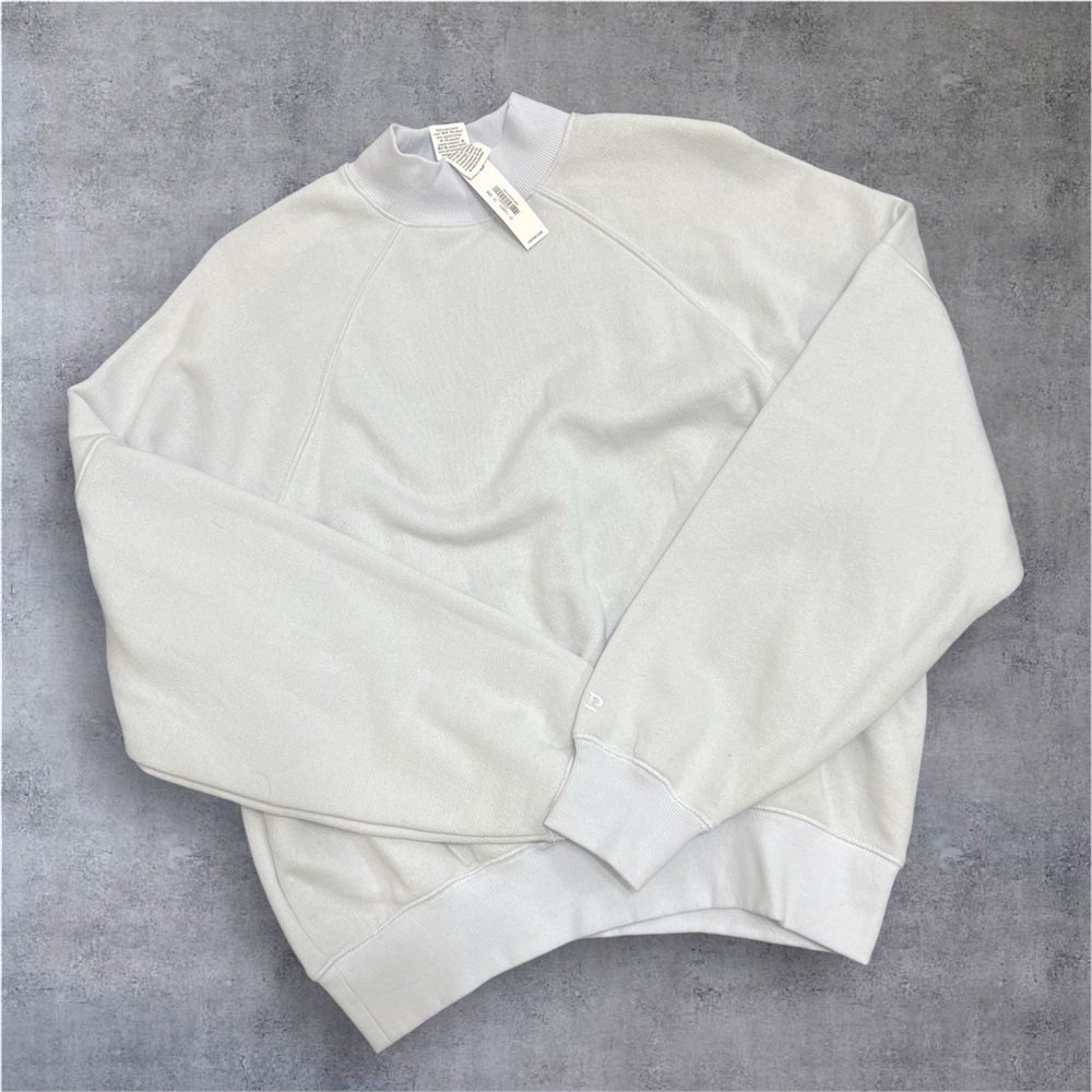 PINK Victoria's Secret women’s  light purple Crewneck Sweater